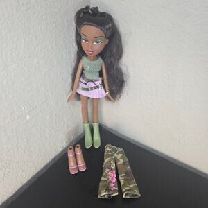 Vintage 2004 Bratz Funk Out Sasha Doll with Original Outfit, Both Shoes